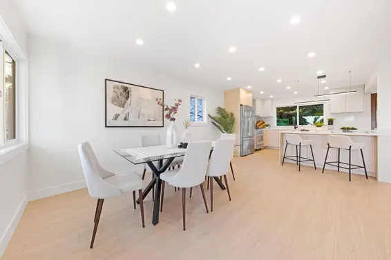 1225 Cloverley Street, North Vancouver For Sale - image 3