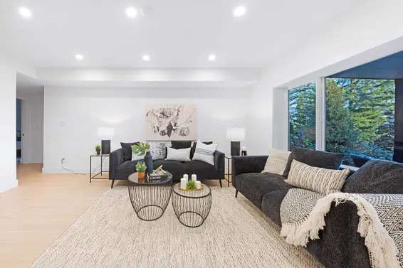 1225 Cloverley Street, North Vancouver For Sale - image 35