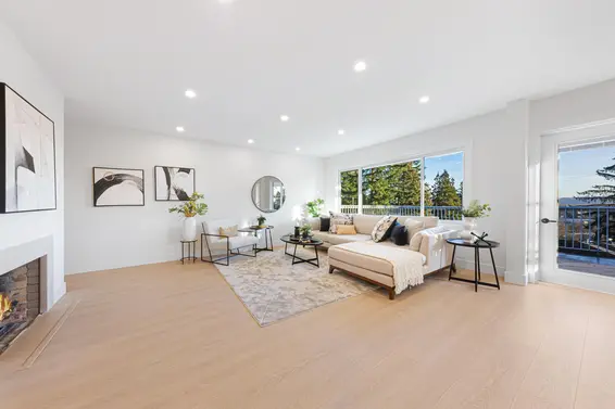 1225 Cloverley Street, North Vancouver For Sale - image 5