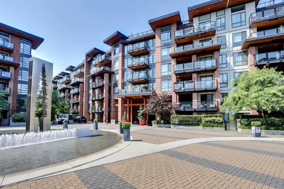 320 723 West 3rd Street, North Vancouver For Sale - image 2