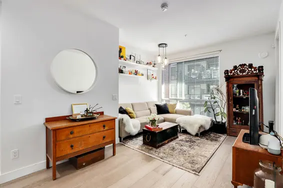 320 723 West 3rd Street, North Vancouver For Sale - image 3