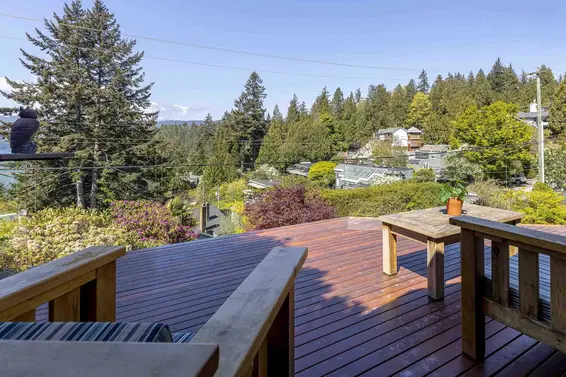 6248 Wellington Avenue, West Vancouver For Sale - image 12