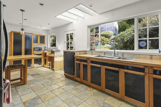 6248 Wellington Avenue, West Vancouver For Sale - image 17