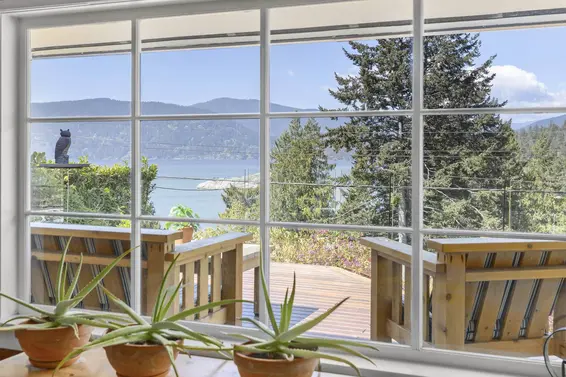 6248 Wellington Avenue, West Vancouver For Sale - image 8