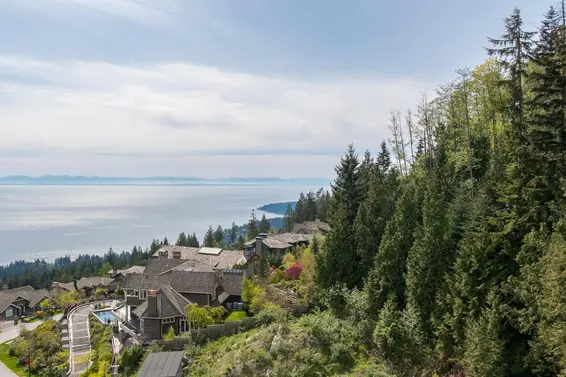 2345 Kadlec Court, West Vancouver For Sale - image 26