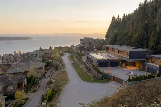 2345 Kadlec Court, West Vancouver For Sale - image 3