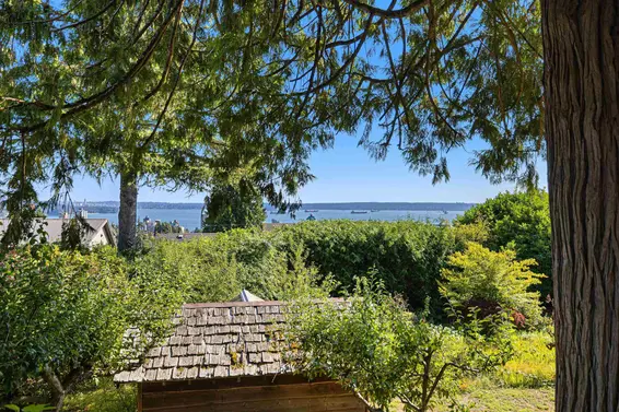 2234 Ottawa Avenue, West Vancouver For Sale - image 13