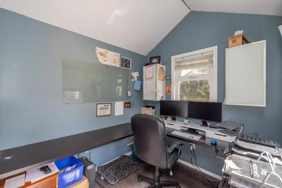 1119 Cloverley Street, North Vancouver For Sale - image 38