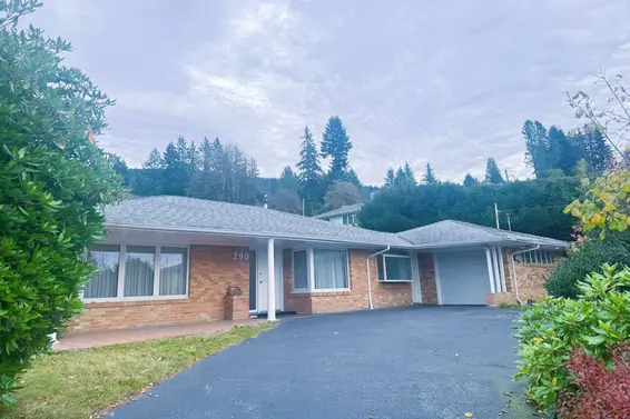 290 West Balmoral Road, North Vancouver