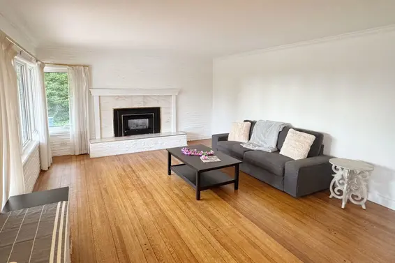 290 West Balmoral Road, North Vancouver For Sale - image 2