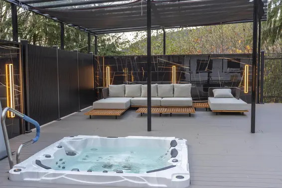 5485 Keith Road, West Vancouver For Sale - image 32