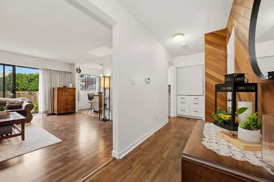 841 Old Lillooet Road, North Vancouver For Sale - image 12