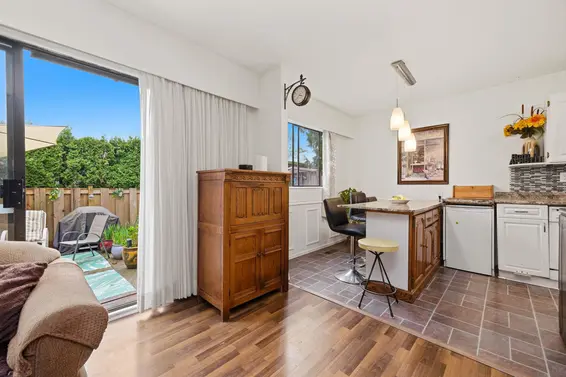 841 Old Lillooet Road, North Vancouver For Sale - image 5