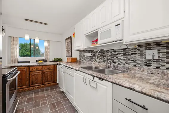 841 Old Lillooet Road, North Vancouver For Sale - image 7