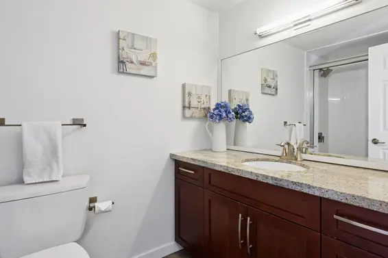 303 145 East 12th Street, North Vancouver For Sale - image 15
