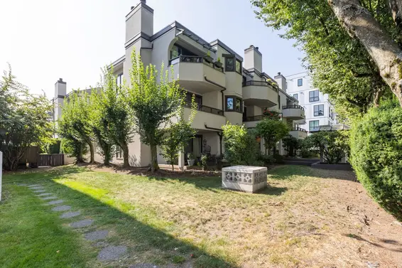 303 145 East 12th Street, North Vancouver For Sale - image 22