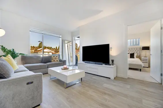 306 625 East 3rd Street, North Vancouver For Sale - image 7