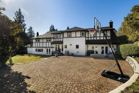 427 Newlands Road, West Vancouver For Sale - image 40