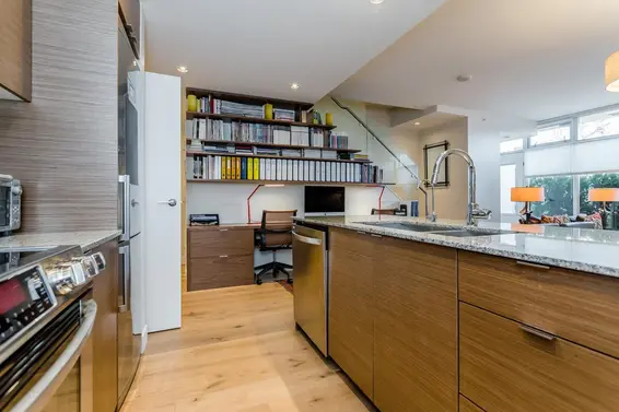 1635 Eastern Avenue, North Vancouver For Sale - image 9