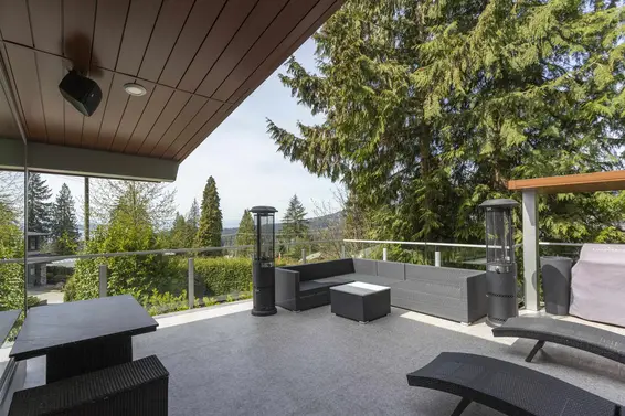 568 Palisade Drive, North Vancouver For Sale - image 16
