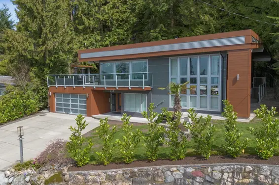 568 Palisade Drive, North Vancouver For Sale - image 2