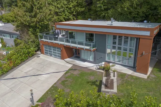 568 Palisade Drive, North Vancouver For Sale - image 3