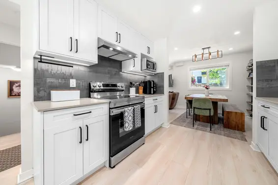 1206 Premier Street, North Vancouver For Sale - image 2