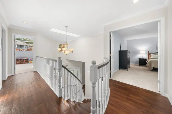1617 Emerson Court, North Vancouver For Sale - image 18