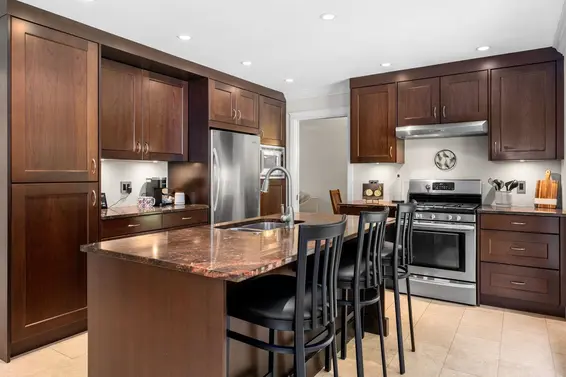 1617 Emerson Court, North Vancouver For Sale - image 8