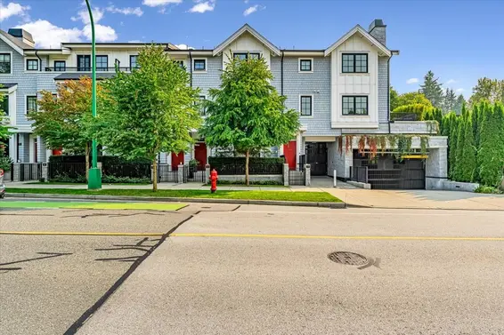 2 1133 Ridgewood Avenue, North Vancouver For Sale - image 32