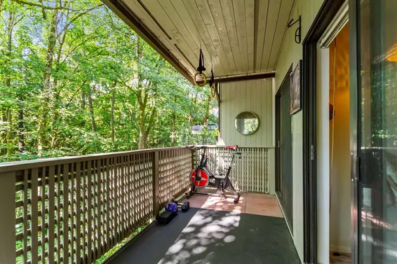 3196 Mountain Highway, North Vancouver For Sale - image 16