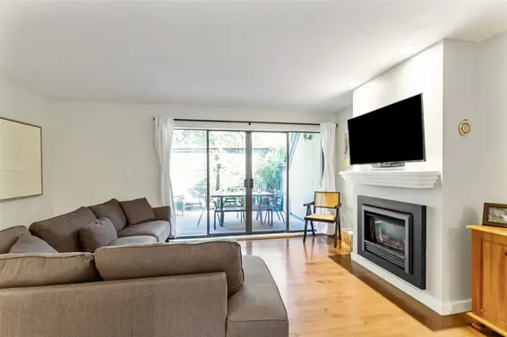 3196 Mountain Highway, North Vancouver For Sale - image 3