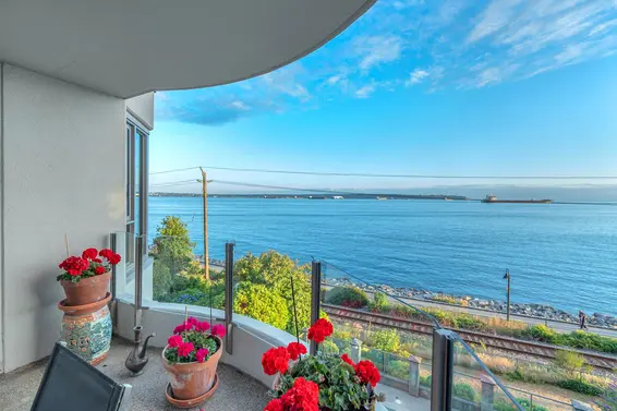103 2280 Bellevue Avenue, West Vancouver For Sale - image 2
