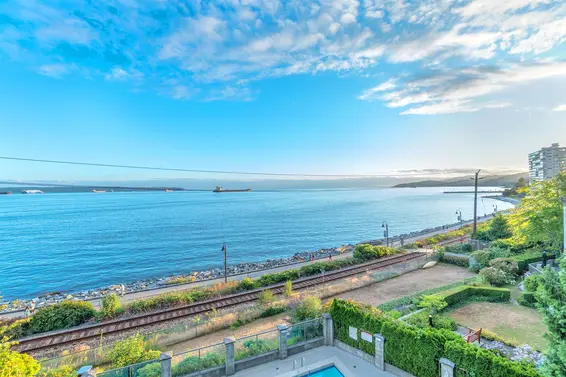 103 2280 Bellevue Avenue, West Vancouver For Sale - image 3