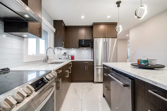 4379 Ranger Avenue, North Vancouver For Sale - image 5