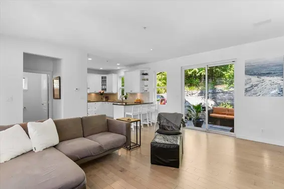 4949 Edendale Court, Vancouver For Sale - image 19