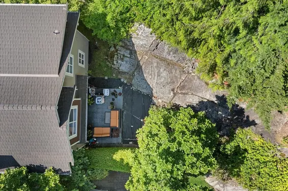 4949 Edendale Court, Vancouver For Sale - image 2