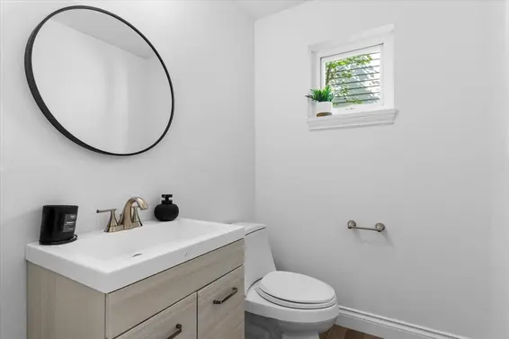 4949 Edendale Court, Vancouver For Sale - image 20
