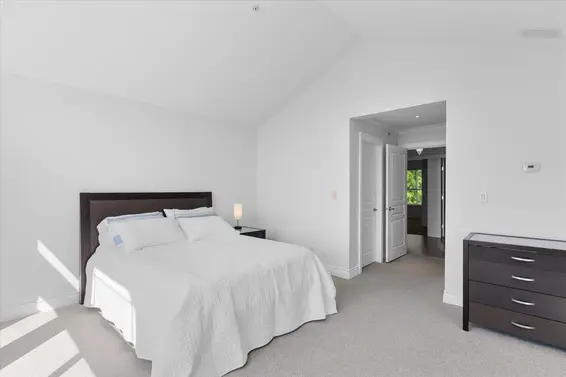 4949 Edendale Court, Vancouver For Sale - image 23