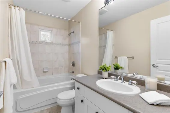 4949 Edendale Court, Vancouver For Sale - image 34