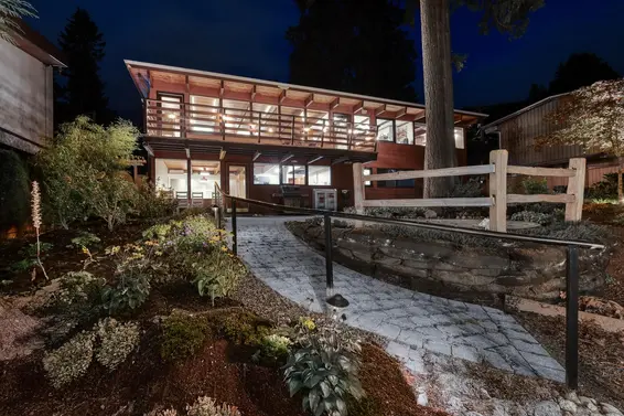 495 Crestwood Avenue, North Vancouver For Sale - image 4