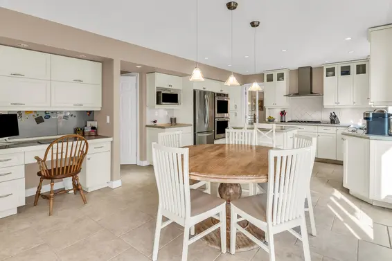 885 Canyon Boulevard, North Vancouver For Sale - image 12