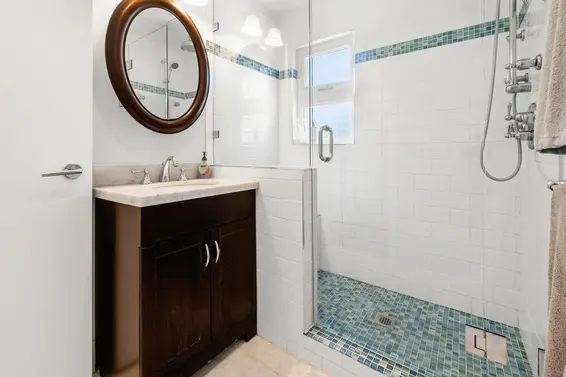 2195 Cortell Street, North Vancouver For Sale - image 28