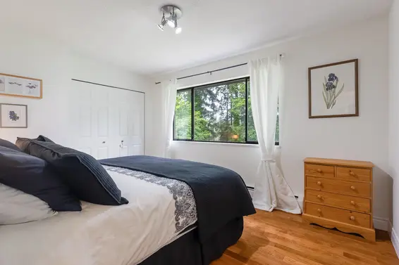 5704 Westport Road, West Vancouver For Sale - image 24