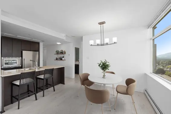 1302 158 West 13th Street, North Vancouver For Sale - image 2