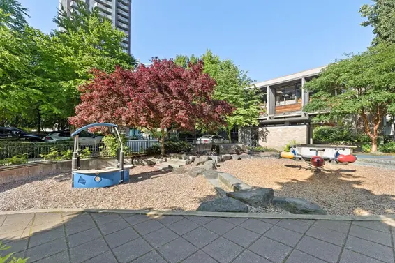 1302 158 West 13th Street, North Vancouver For Sale - image 31