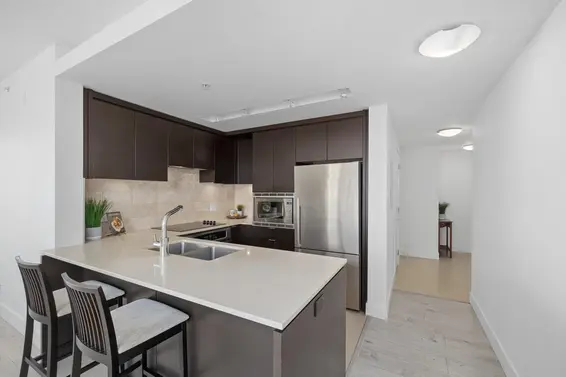 1302 158 West 13th Street, North Vancouver For Sale - image 6