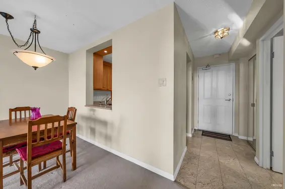 1010 2004 Fullerton Avenue, North Vancouver For Sale - image 11