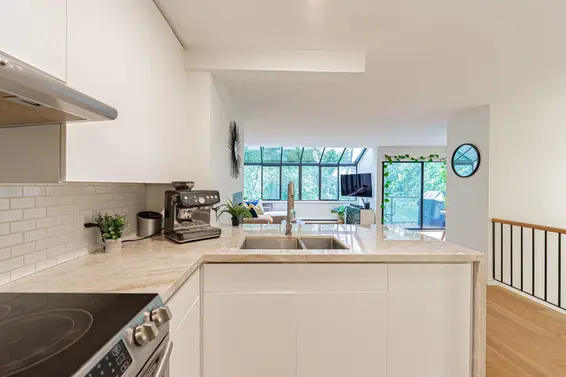 5 1786 Esquimalt Avenue, West Vancouver For Sale - image 8