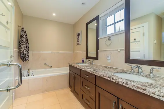 2129 Gordon Avenue, West Vancouver For Sale - image 23